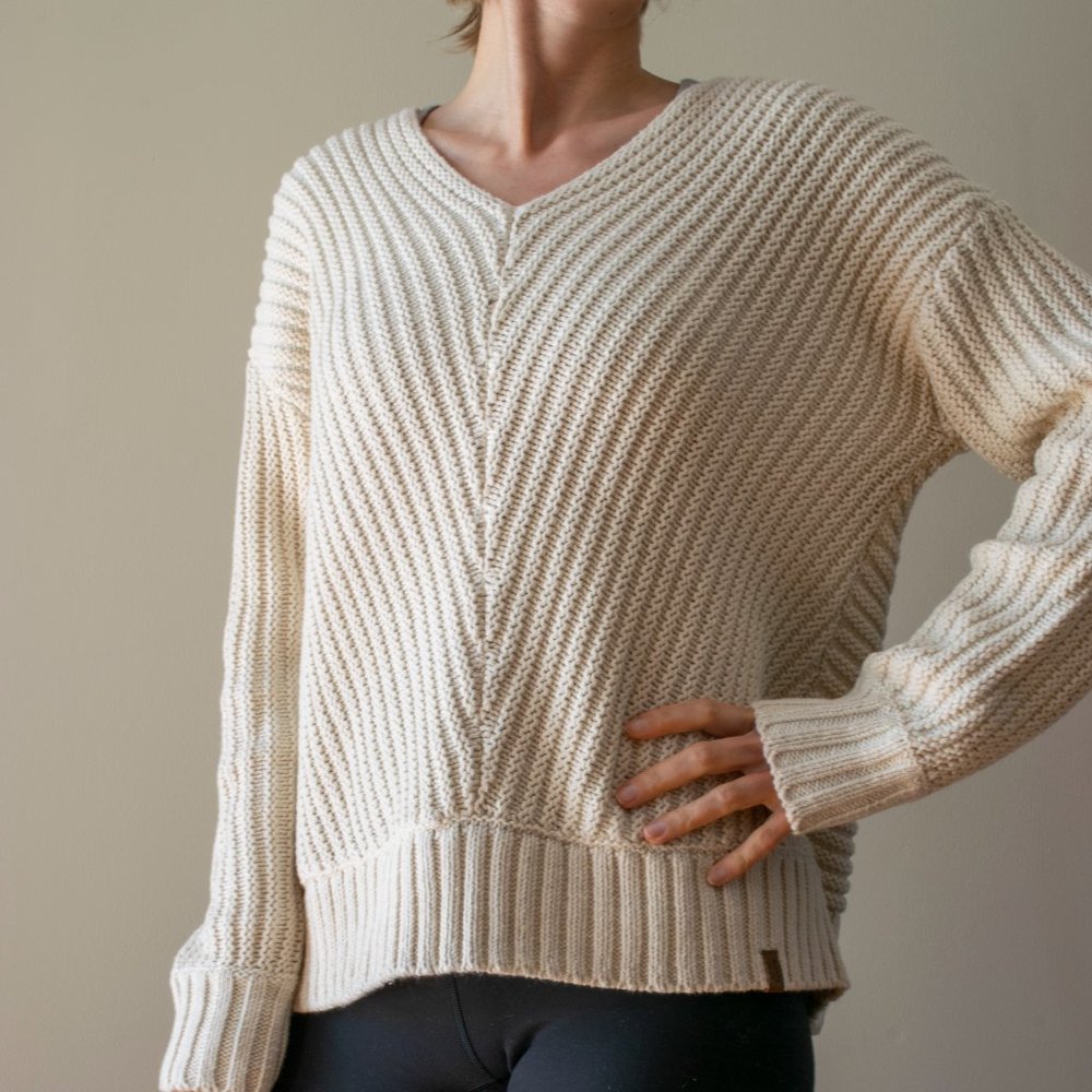 Roots Cotton V-Neck Sweater, Size XS